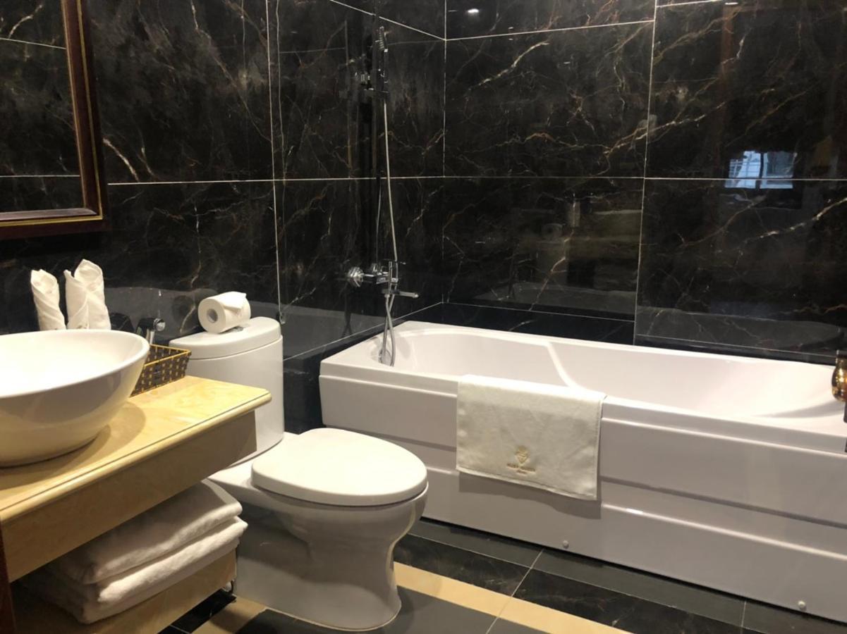 Rubyqueen Halong Hotel Ha Long Zewnętrze zdjęcie