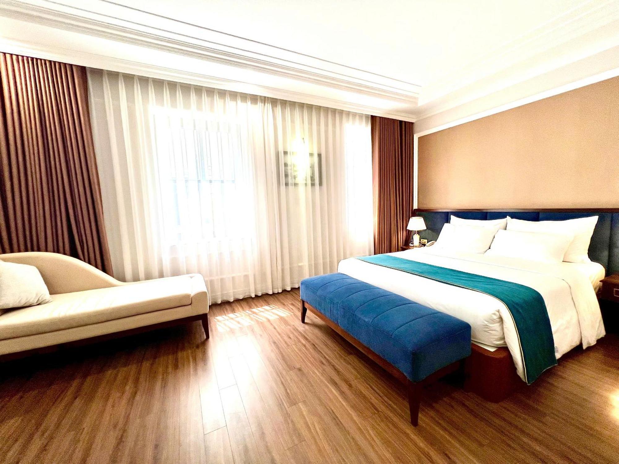 Rubyqueen Halong Hotel Ha Long Zewnętrze zdjęcie