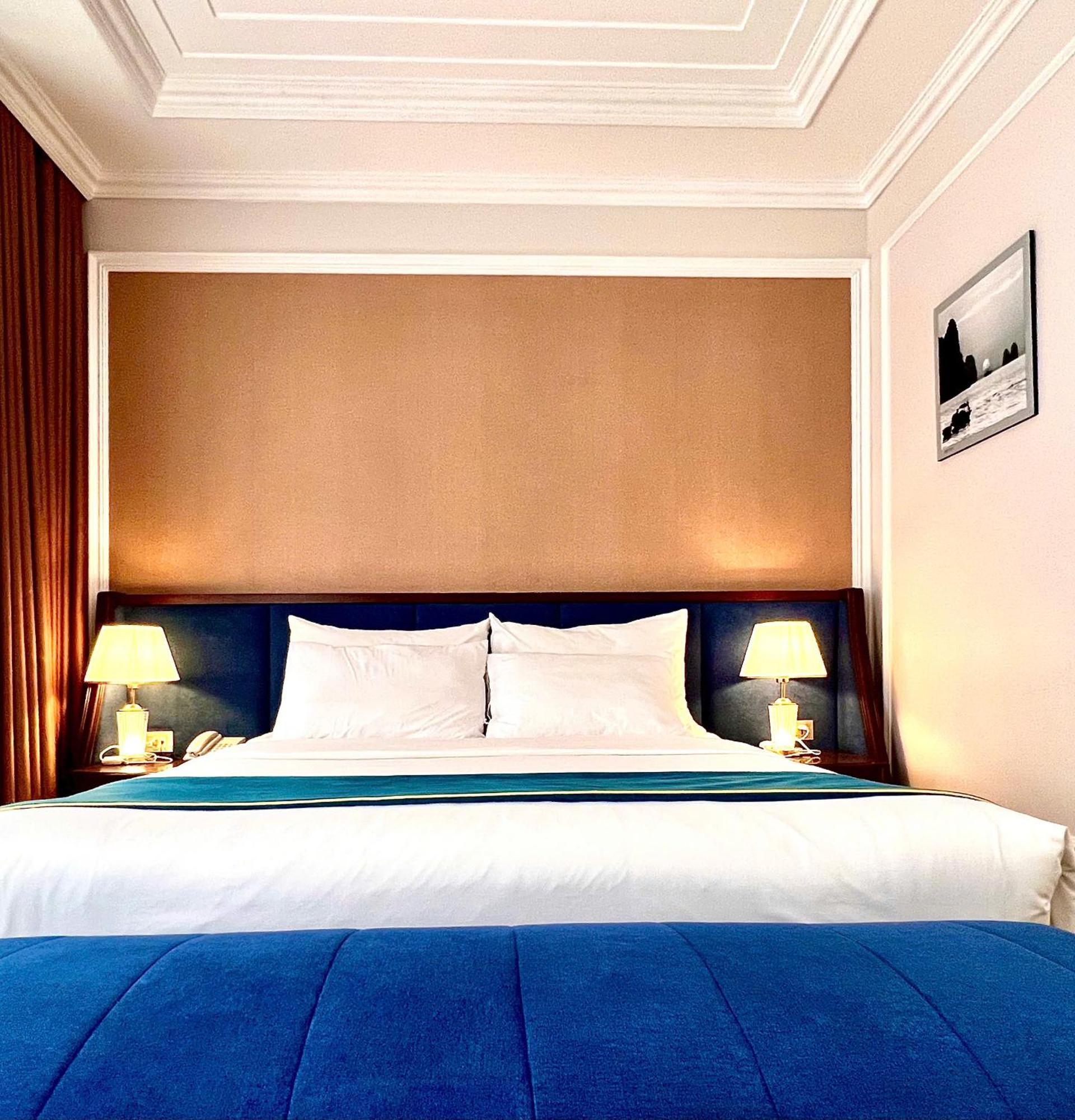Rubyqueen Halong Hotel Ha Long Zewnętrze zdjęcie